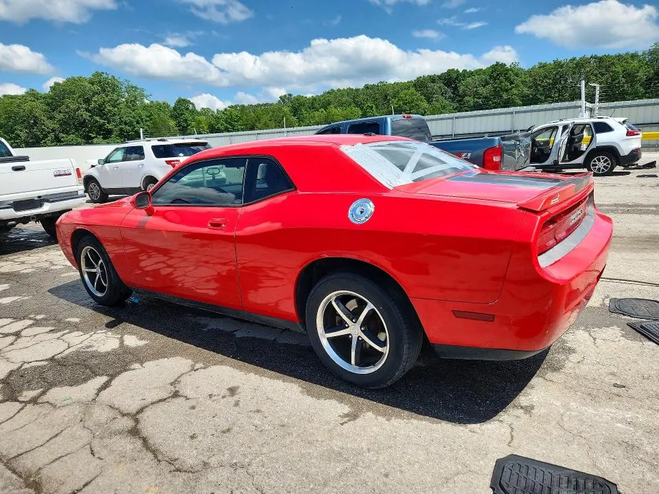 2010 DODGE CHALLENGER SE  