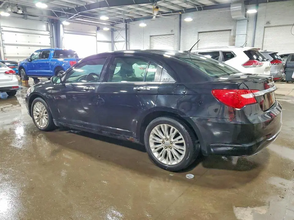 2011 CHRYSLER 200 LIMITED  