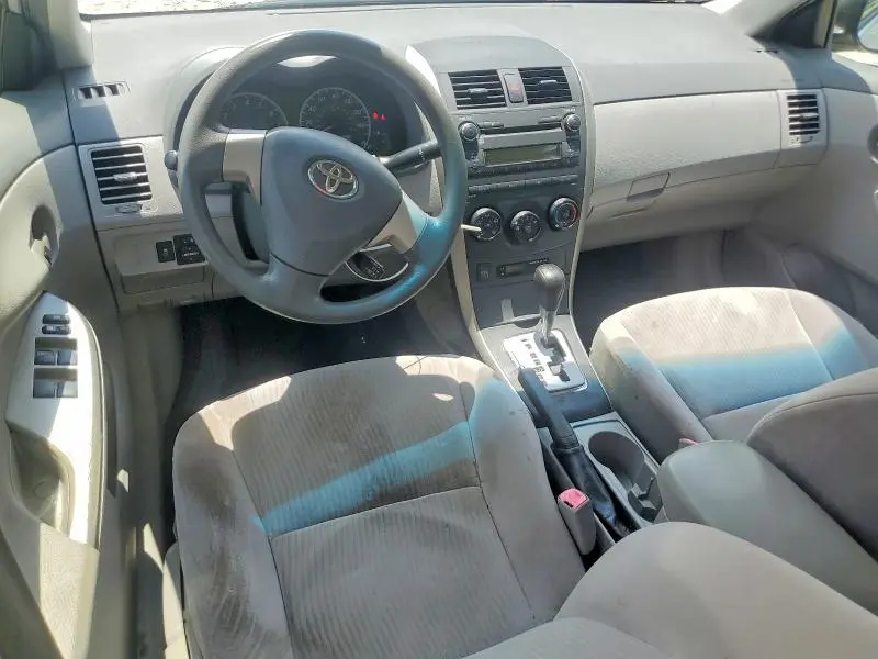 2010 TOYOTA COROLLA LE  