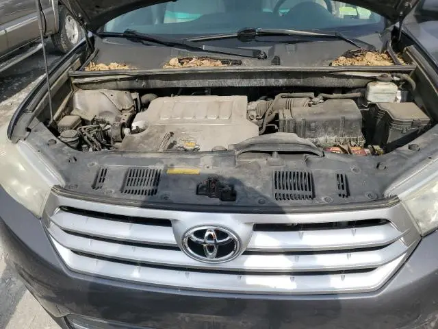 2012 TOYOTA HIGHLANDER BASE  