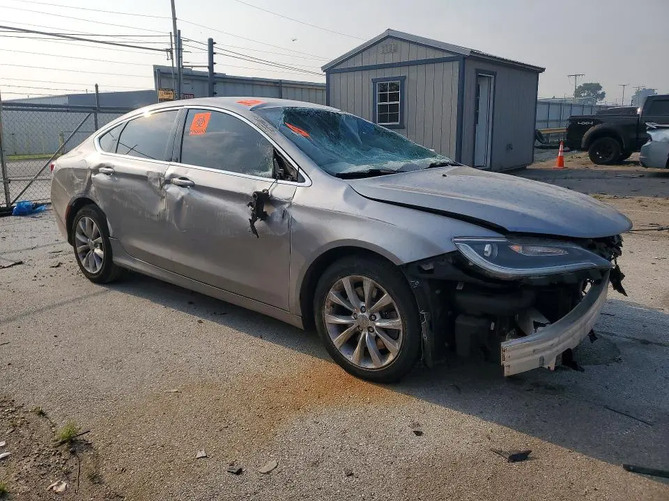 2015 CHRYSLER 200 C  