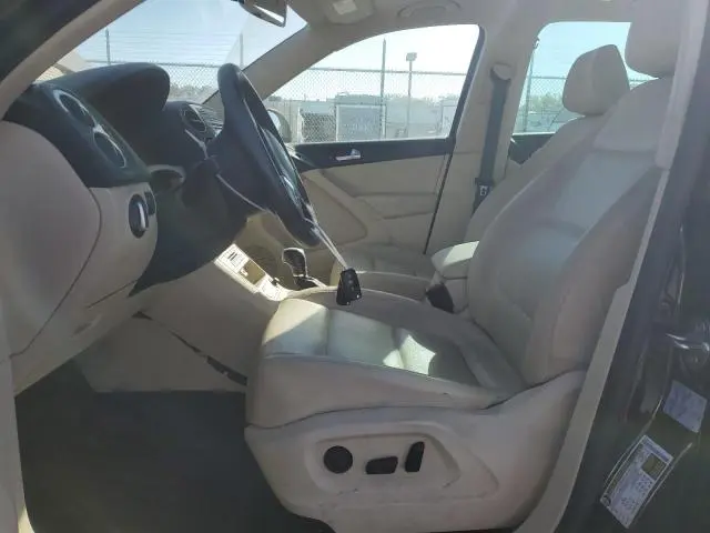 2017 VOLKSWAGEN TIGUAN WOLFSBURG  