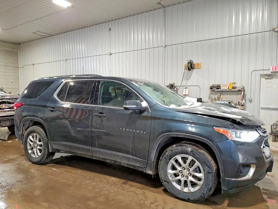 2021 CHEVROLET TRAVERSE LT  