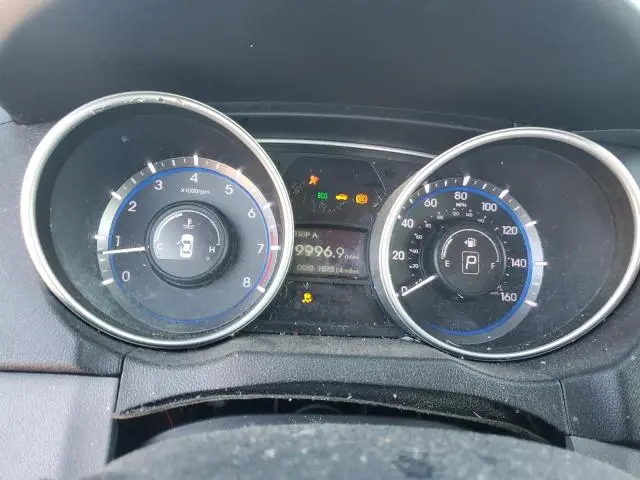 2011 HYUNDAI SONATA GLS  