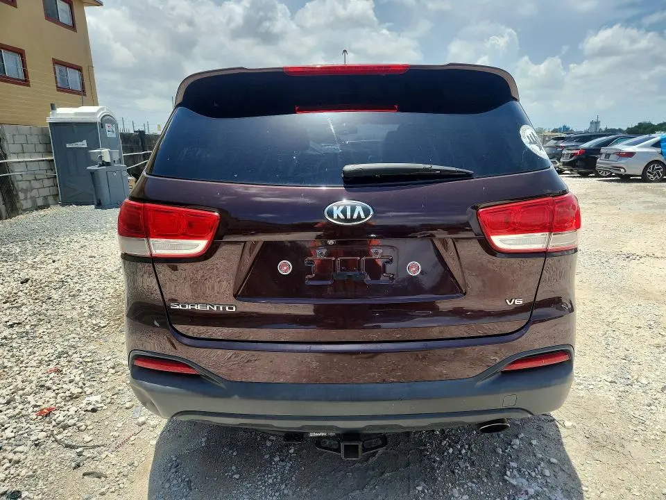 2016 KIA SORENTO LX V6  