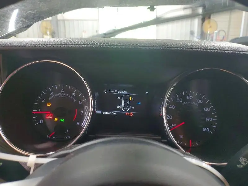 2017 FORD MUSTANG BASE  