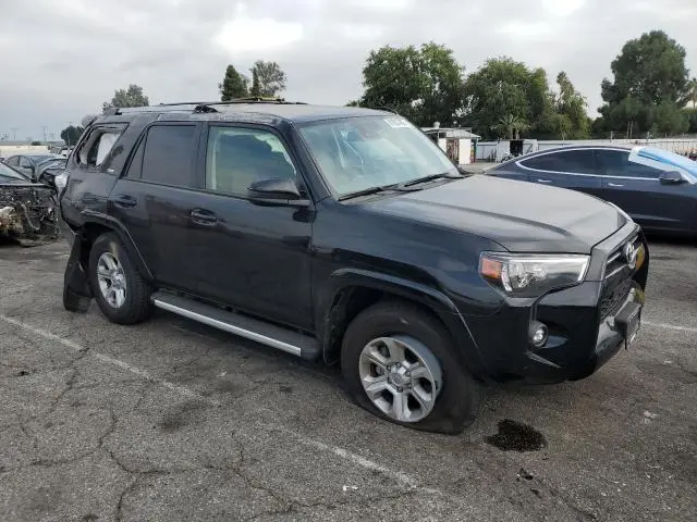 2024 TOYOTA 4RUNNER SR5/SR5 PREMIUM  
