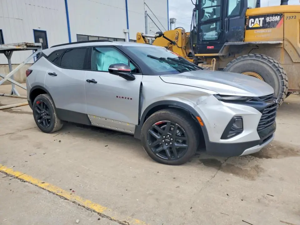 2021 CHEVROLET BLAZER 2LT  