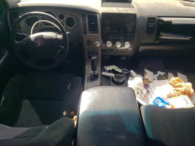 2011 TOYOTA TUNDRA GRADE  