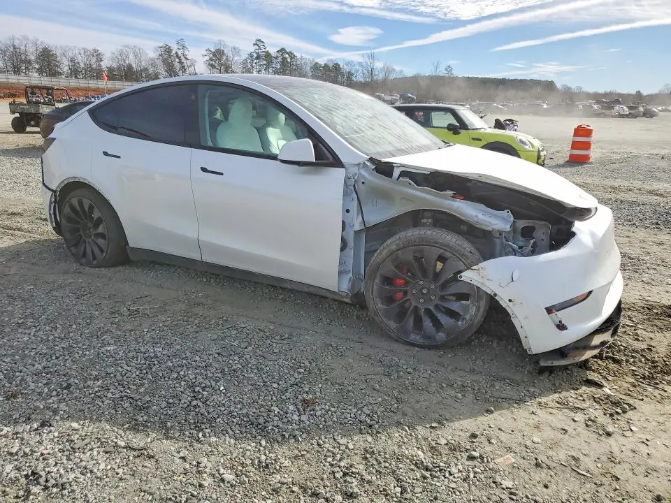 2022 TESLA MODEL Y   
