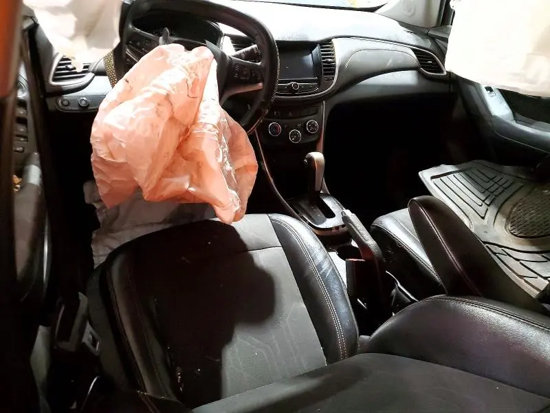 2017 CHEVROLET TRAX 1LT  