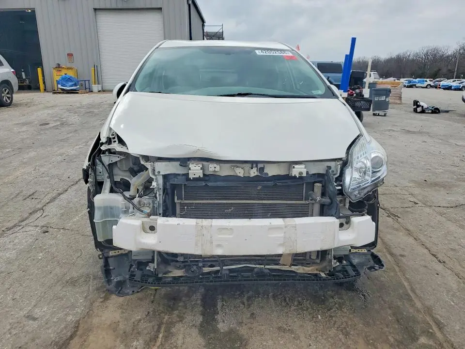 2010 TOYOTA PRIUS II  