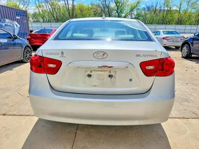 2010 HYUNDAI ELANTRA GLS  
