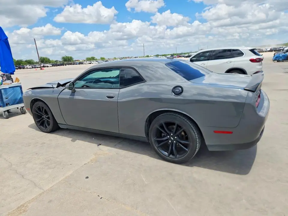 2018 DODGE CHALLENGER SXT  