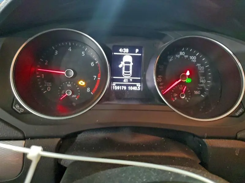 2018 VOLKSWAGEN JETTA SE  