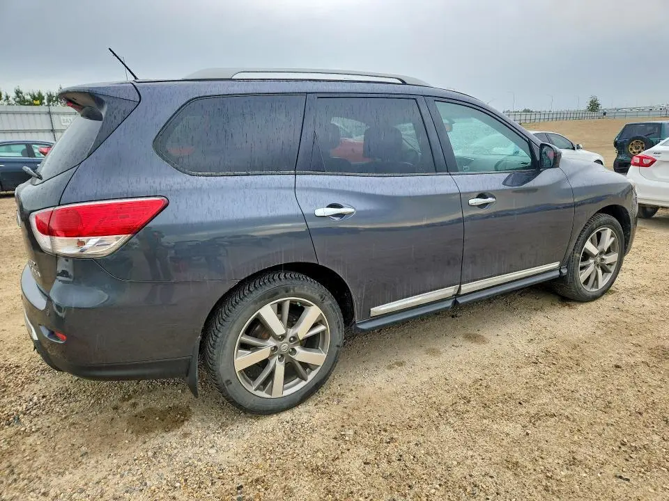 2014 NISSAN PATHFINDER S  