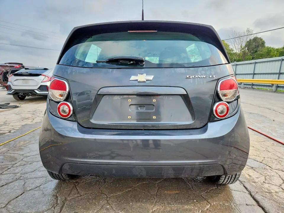2014 CHEVROLET SONIC LT  