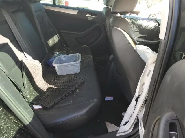 2014 VOLKSWAGEN JETTA SE  