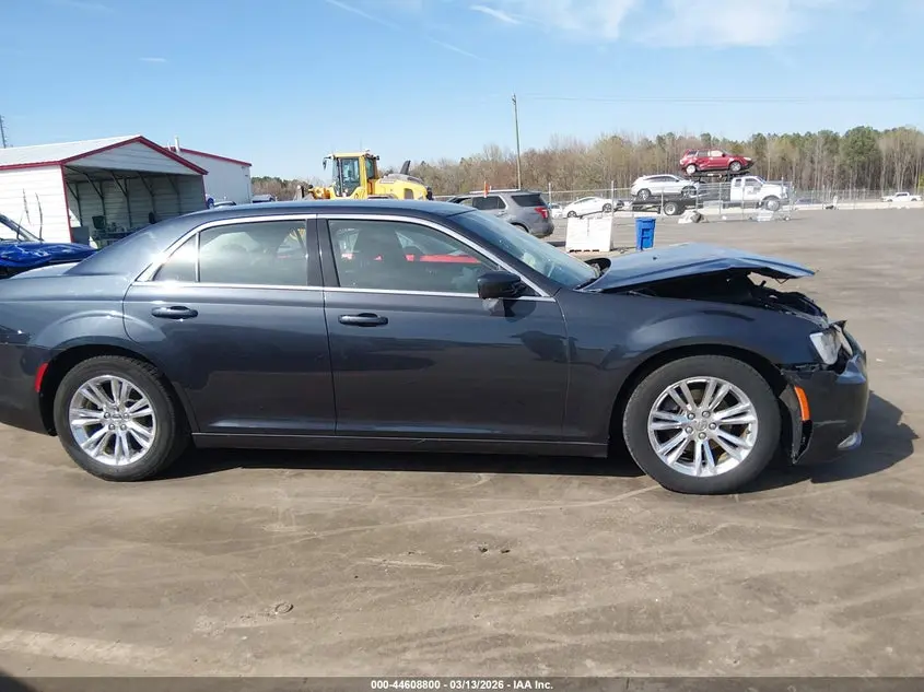 2019 CHRYSLER 300 TOURING