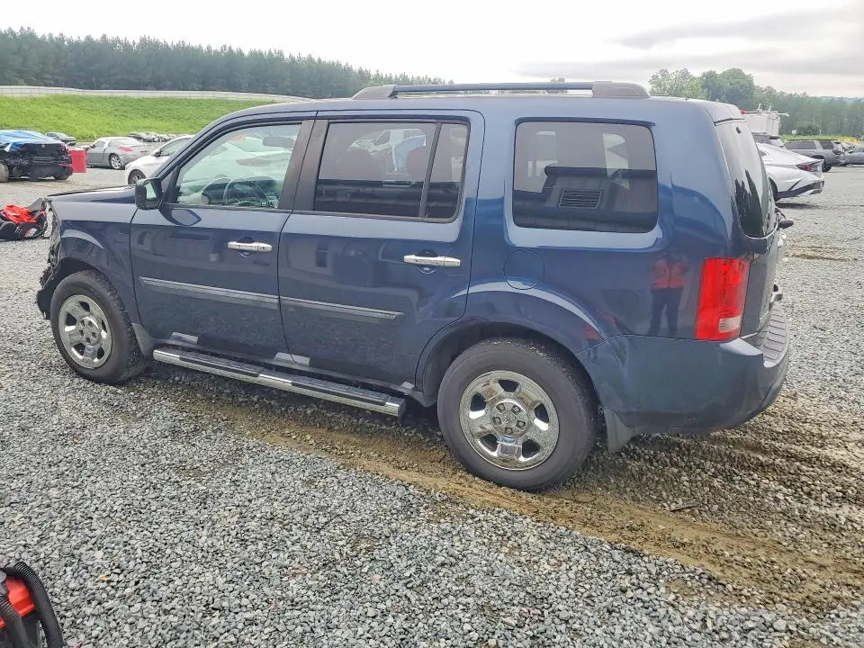 2011 HONDA PILOT LX  