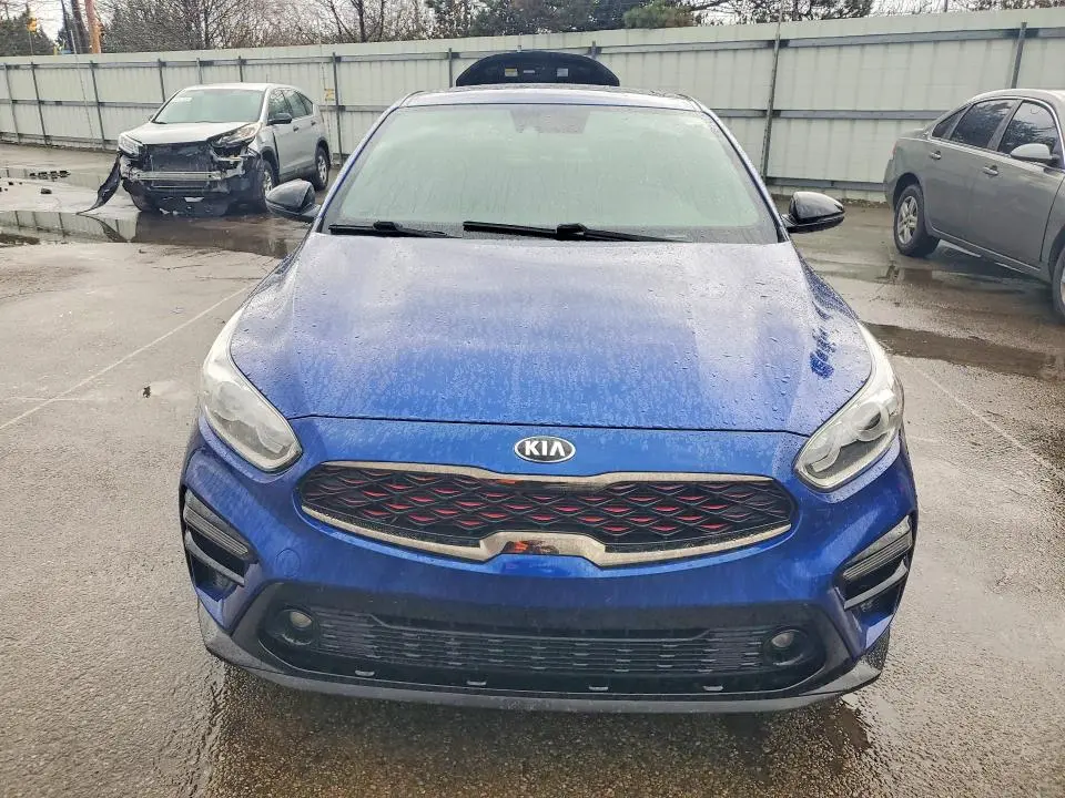 2021 KIA FORTE GT LINE  