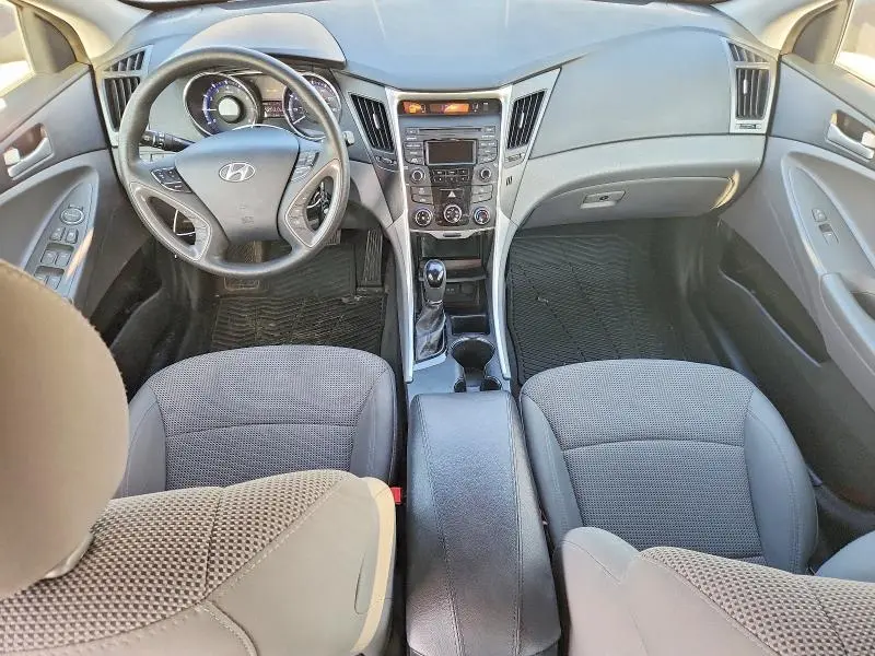 2014 HYUNDAI SONATA GLS  