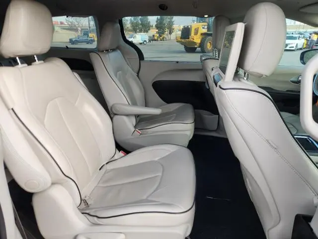 2019 CHRYSLER PACIFICA HYBRID LIMITED  