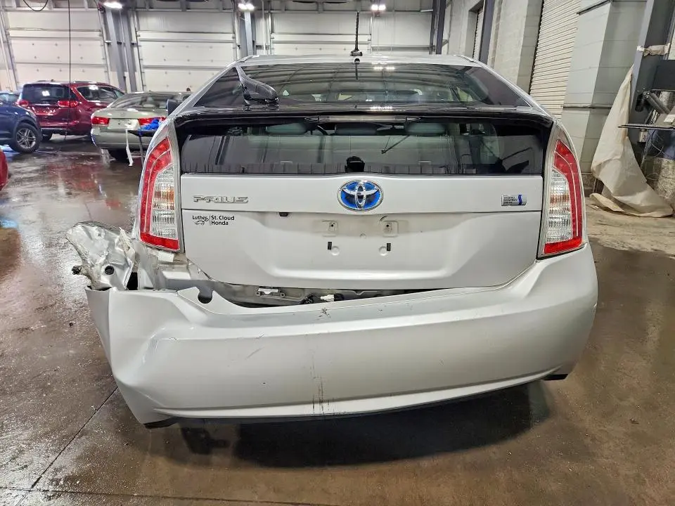 2015 TOYOTA PRIUS FOUR  