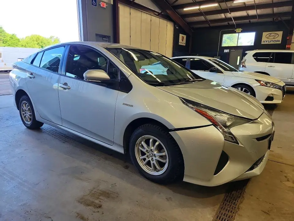 2017 TOYOTA PRIUS TWO  