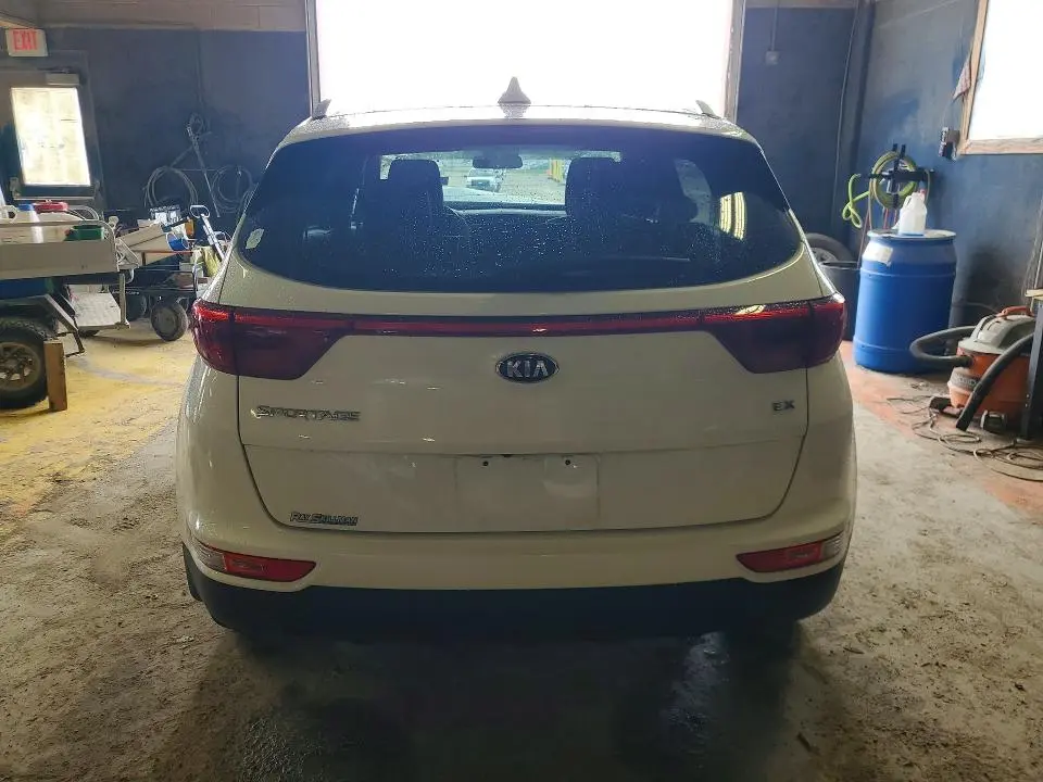 2017 KIA SPORTAGE EX  