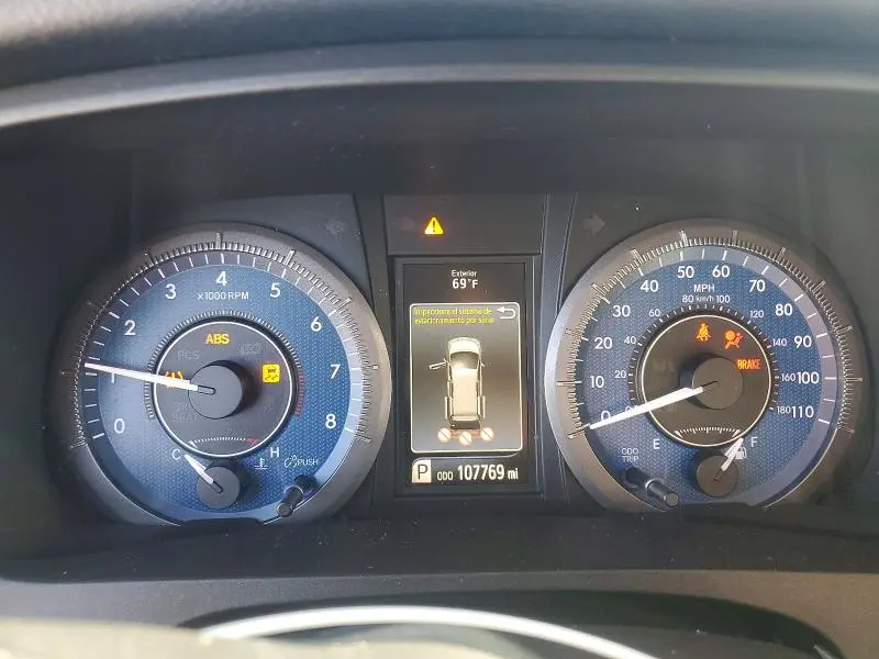 2017 TOYOTA SIENNA XLE 7-PASSENGER  