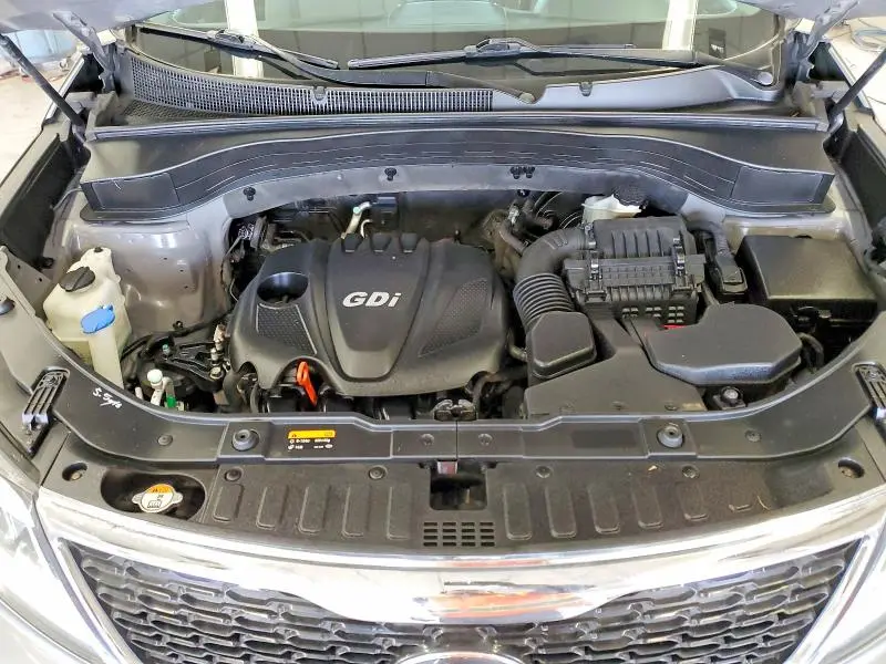 2014 KIA SORENTO LX  