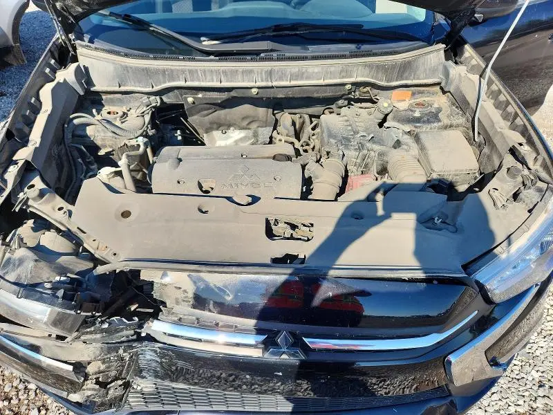 2018 MITSUBISHI RVR SE  