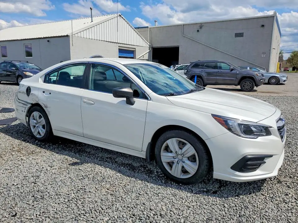 2018 SUBARU LEGACY 2.5I  