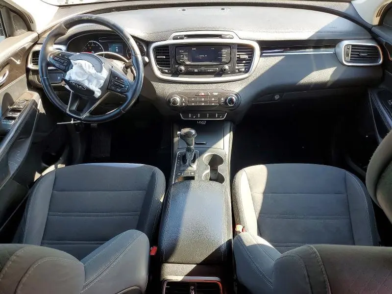 2016 KIA SORENTO LX V6  