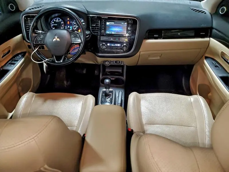 2016 MITSUBISHI OUTLANDER SE  