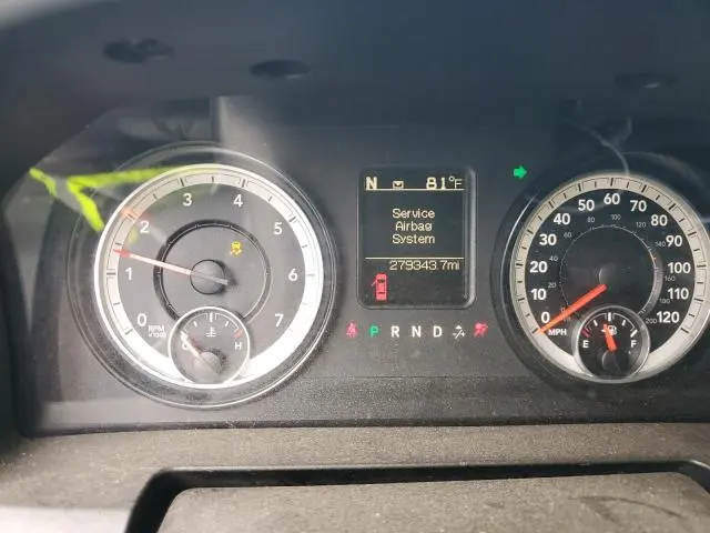 2015 RAM 1500 SLT  