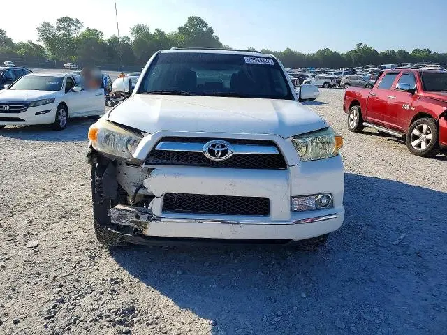 2011 TOYOTA 4RUNNER SR5  