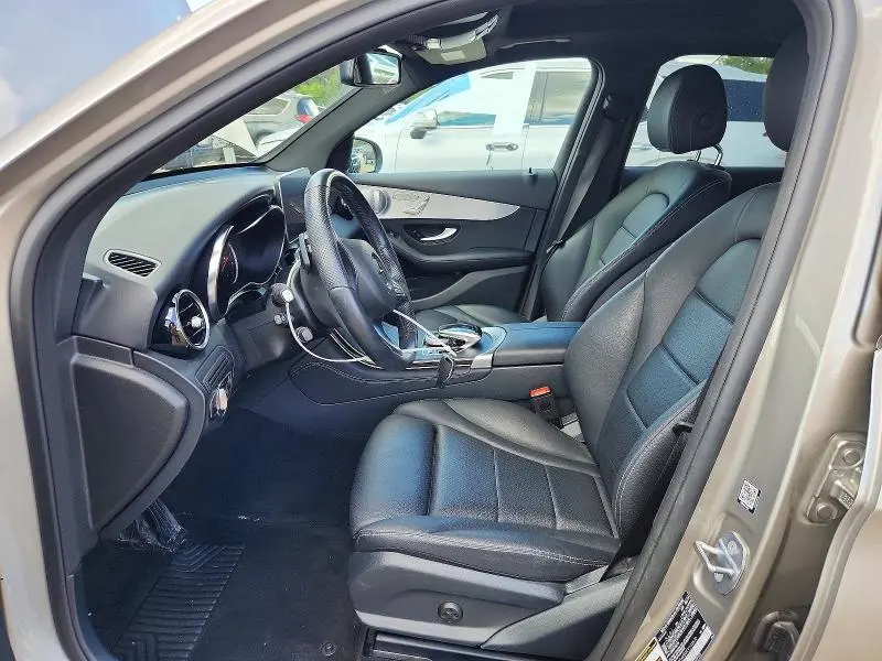 2019 MERCEDES-BENZ GLC 300 4MATIC  
