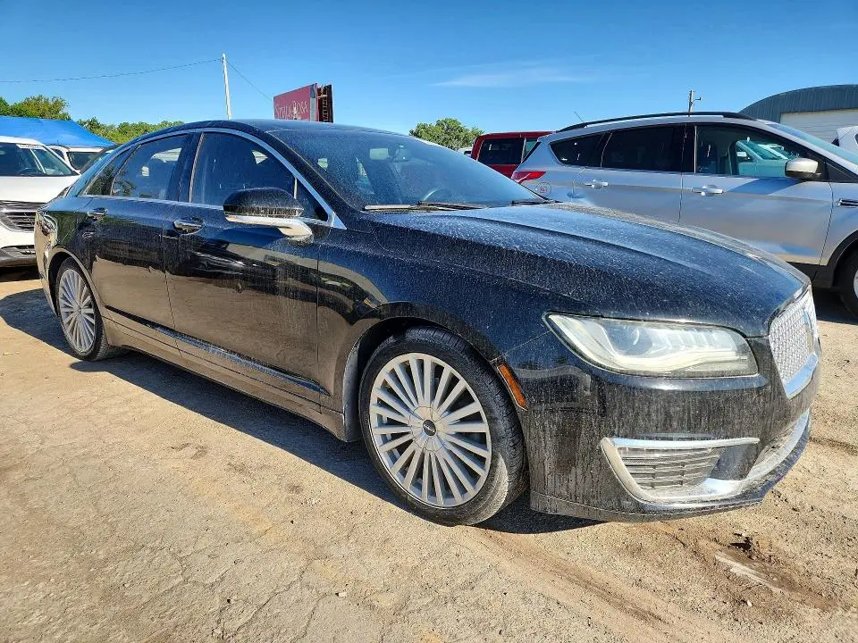 2017 LINCOLN MKZ RESERVE  