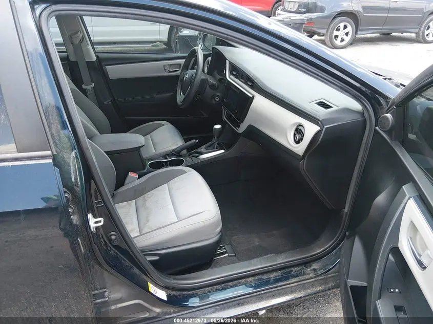2018 TOYOTA COROLLA LE