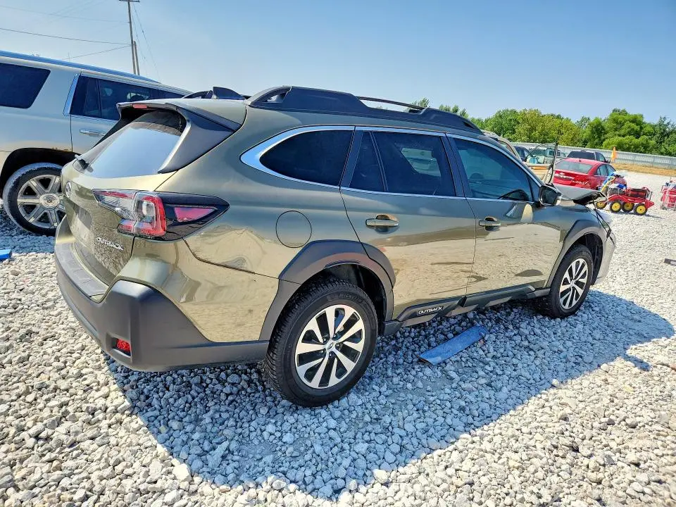 2023 SUBARU OUTBACK PREMIUM  