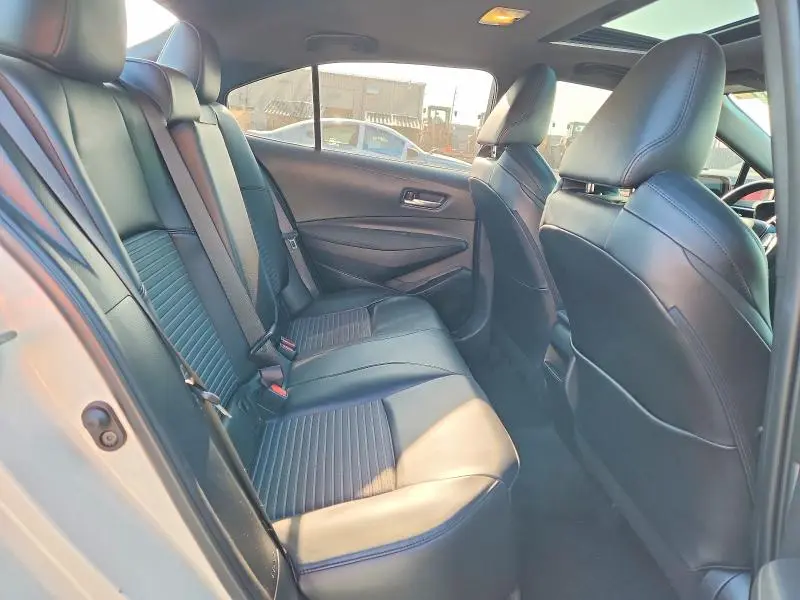 2021 TOYOTA COROLLA XSE  