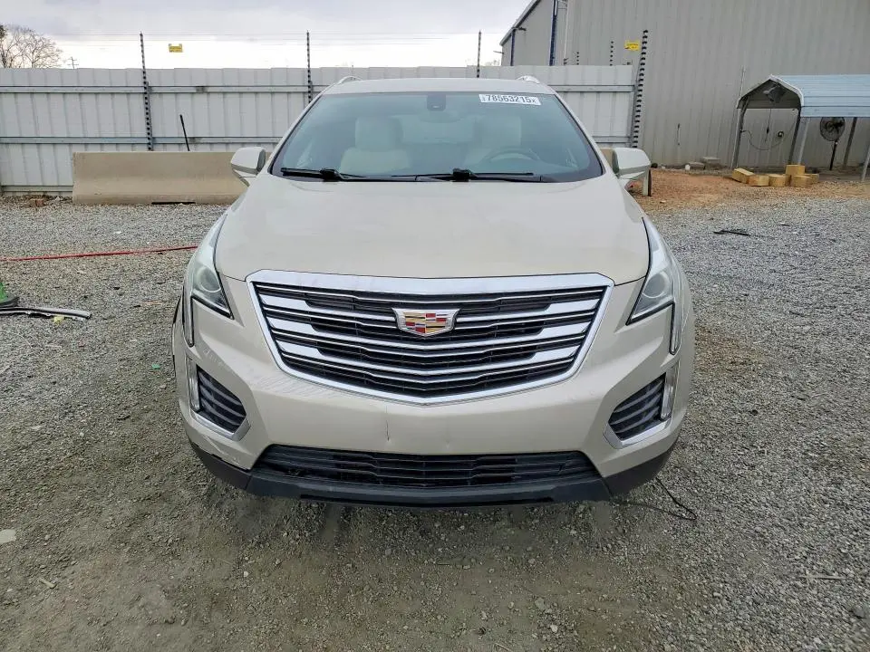 2017 CADILLAC XT5   