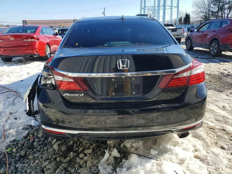 2016 HONDA ACCORD LX  