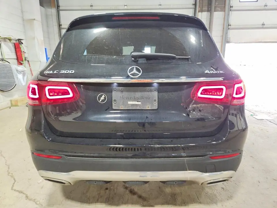 2021 MERCEDES-BENZ GLC 300 4MATIC  