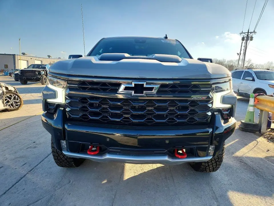 2025 CHEVROLET SILVERADO K1500 ZR2  