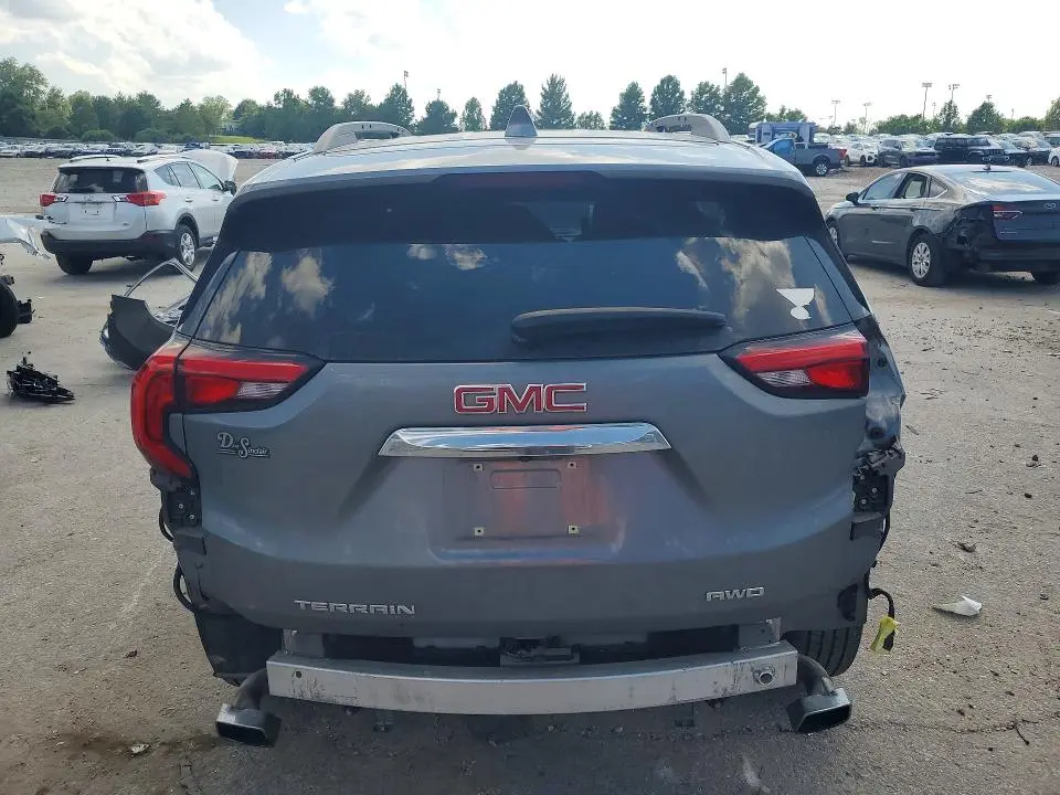 2018 GMC TERRAIN SLT  