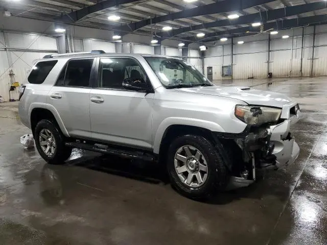 2014 TOYOTA 4RUNNER SR5  
