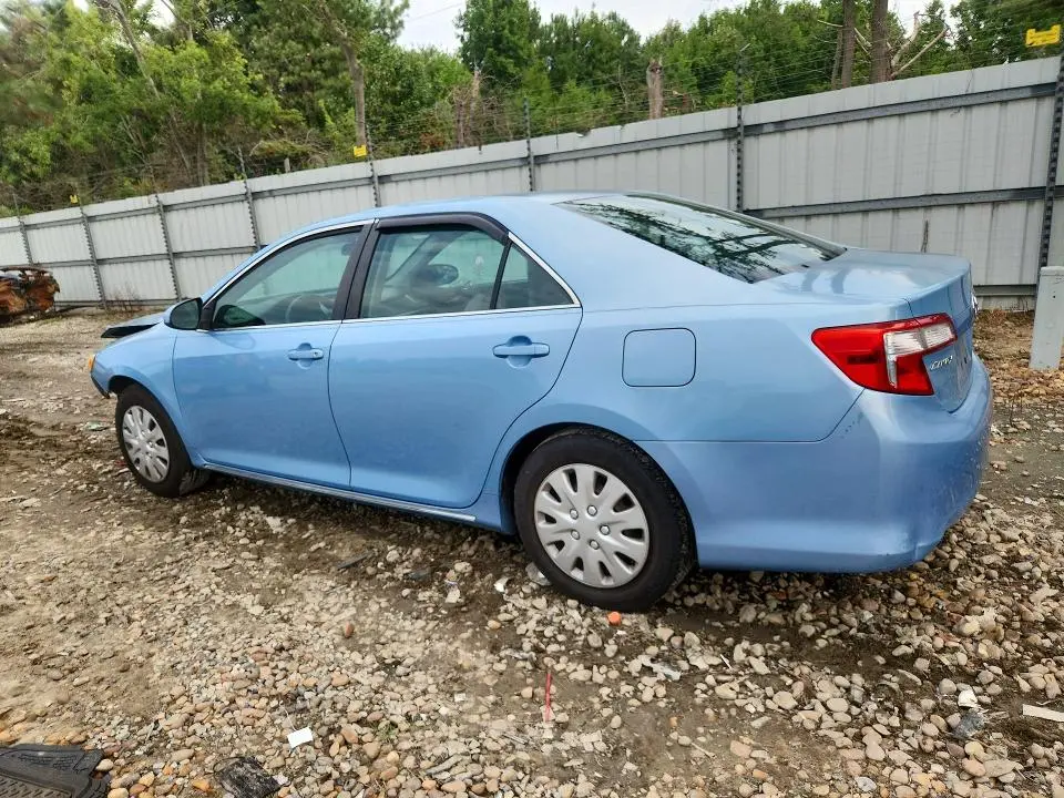 2012 TOYOTA CAMRY LE  